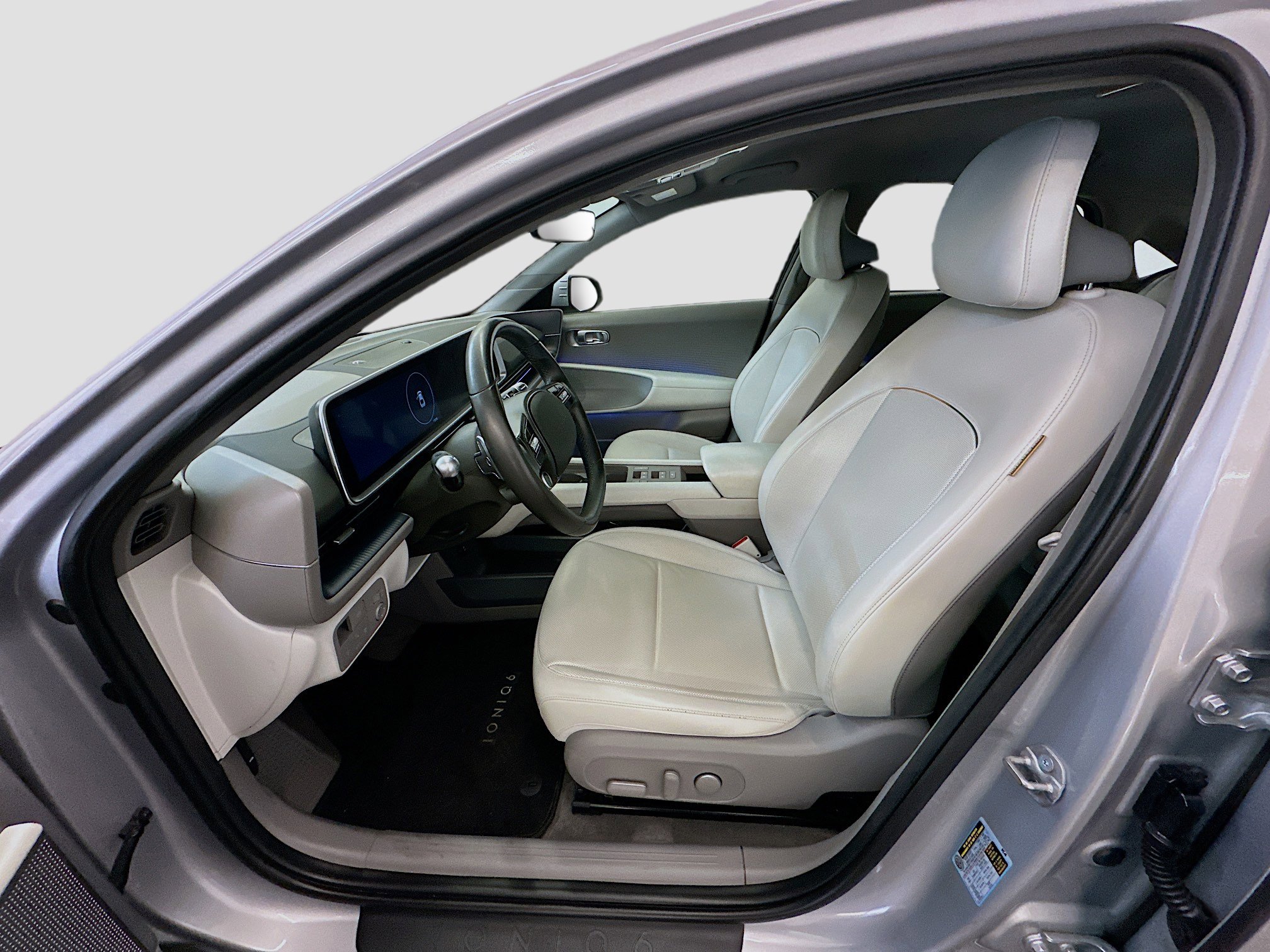 Used 2024 Hyundai Ioniq 6 SEL AWD/4WD image 13