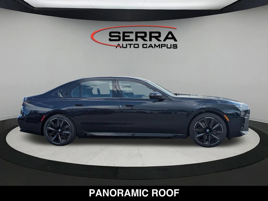 New 2026 BMW i7 xDrive60 AWD/4WD image 2