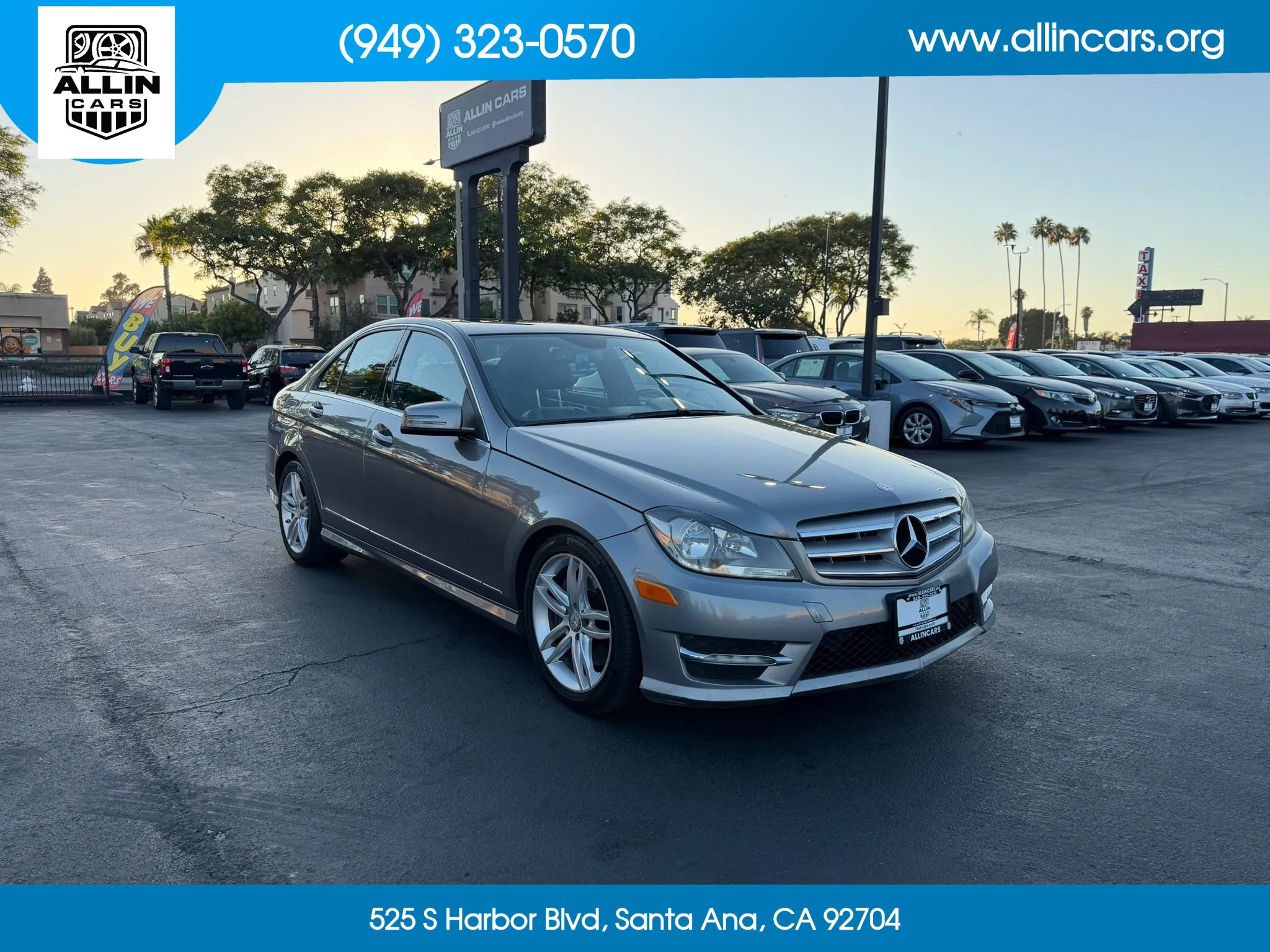 Used 2013 Mercedes-Benz C 300 4MATIC Sedan image 3