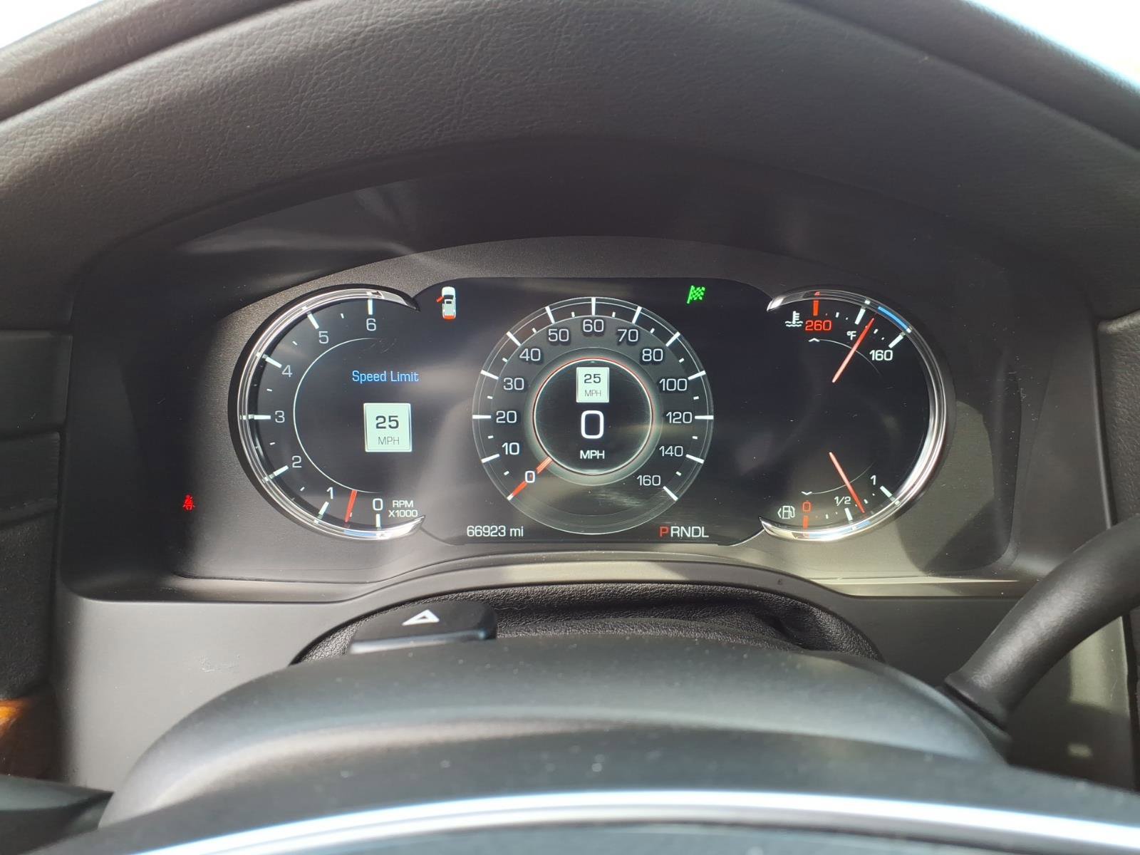 Used 2020 Cadillac Escalade Luxury image 16