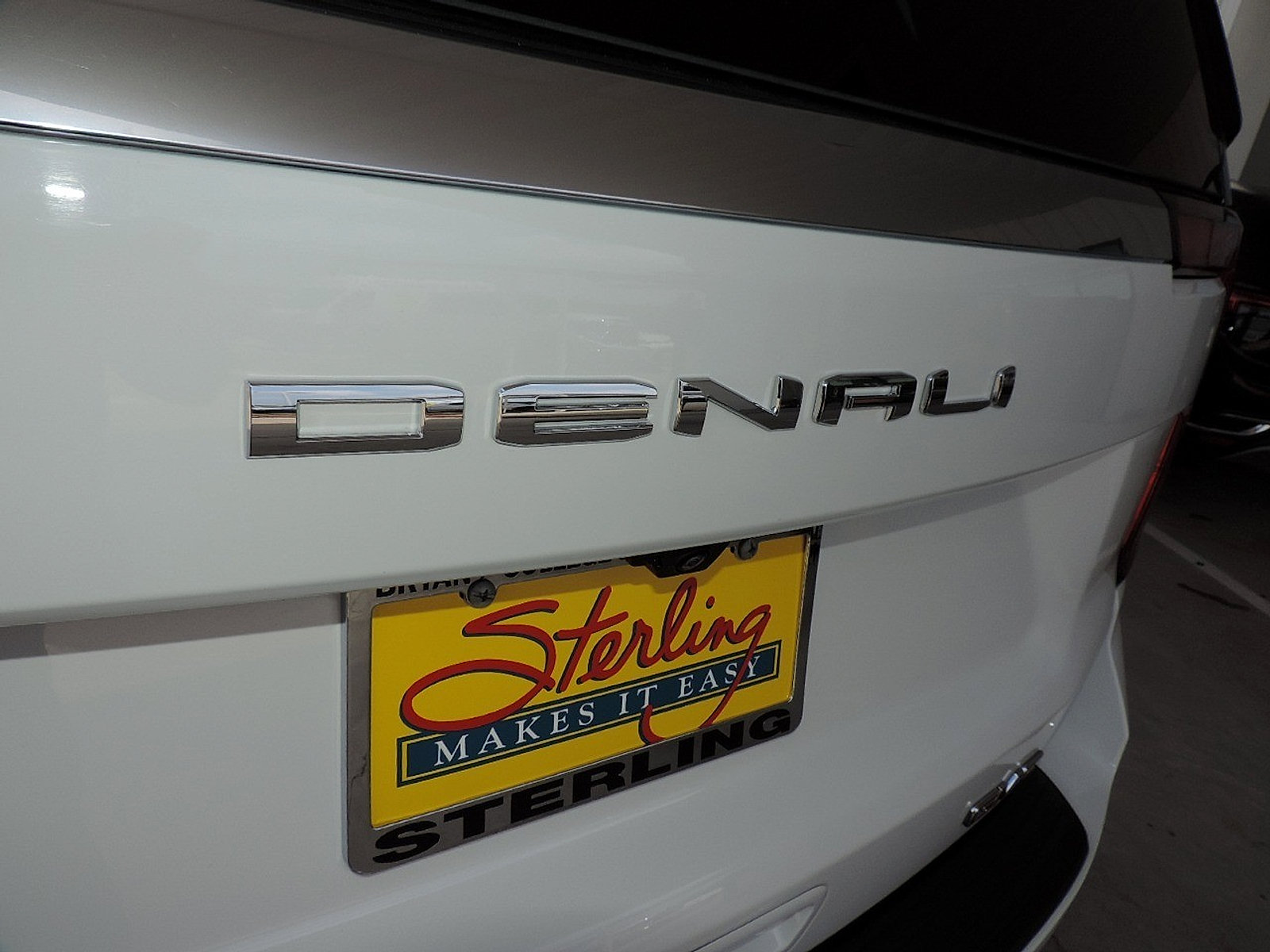 Certified 2025 GMC Yukon XL Denali AWD/4WD image 17