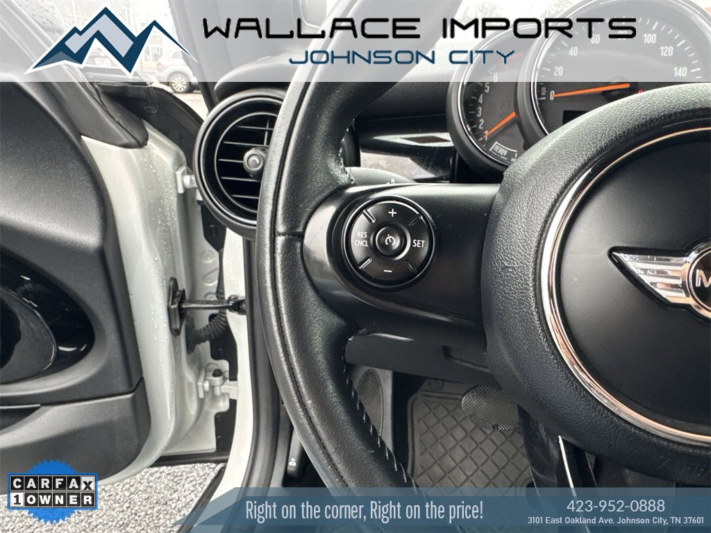 Used 2017 MINI Cooper Base image 32