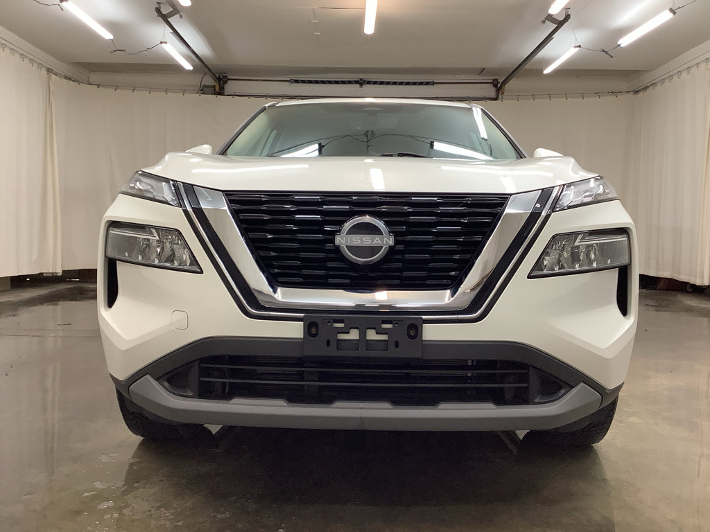 Used 2023 Nissan Rogue SV AWD/4WD image 11