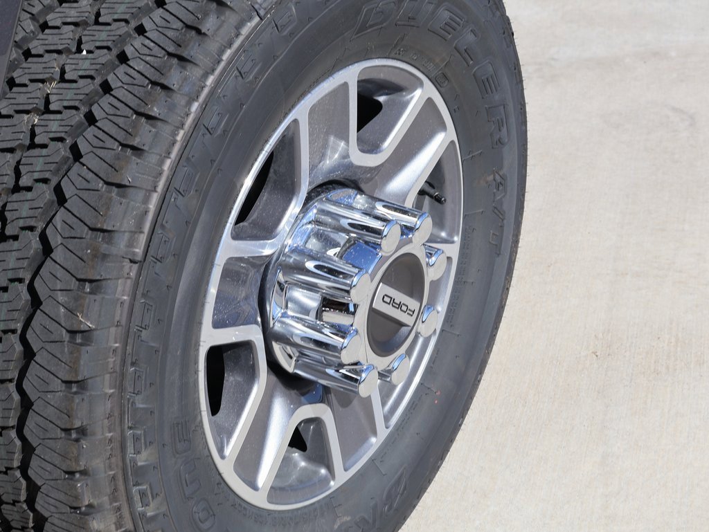 New 2026 Ford F250 Lariat image 38