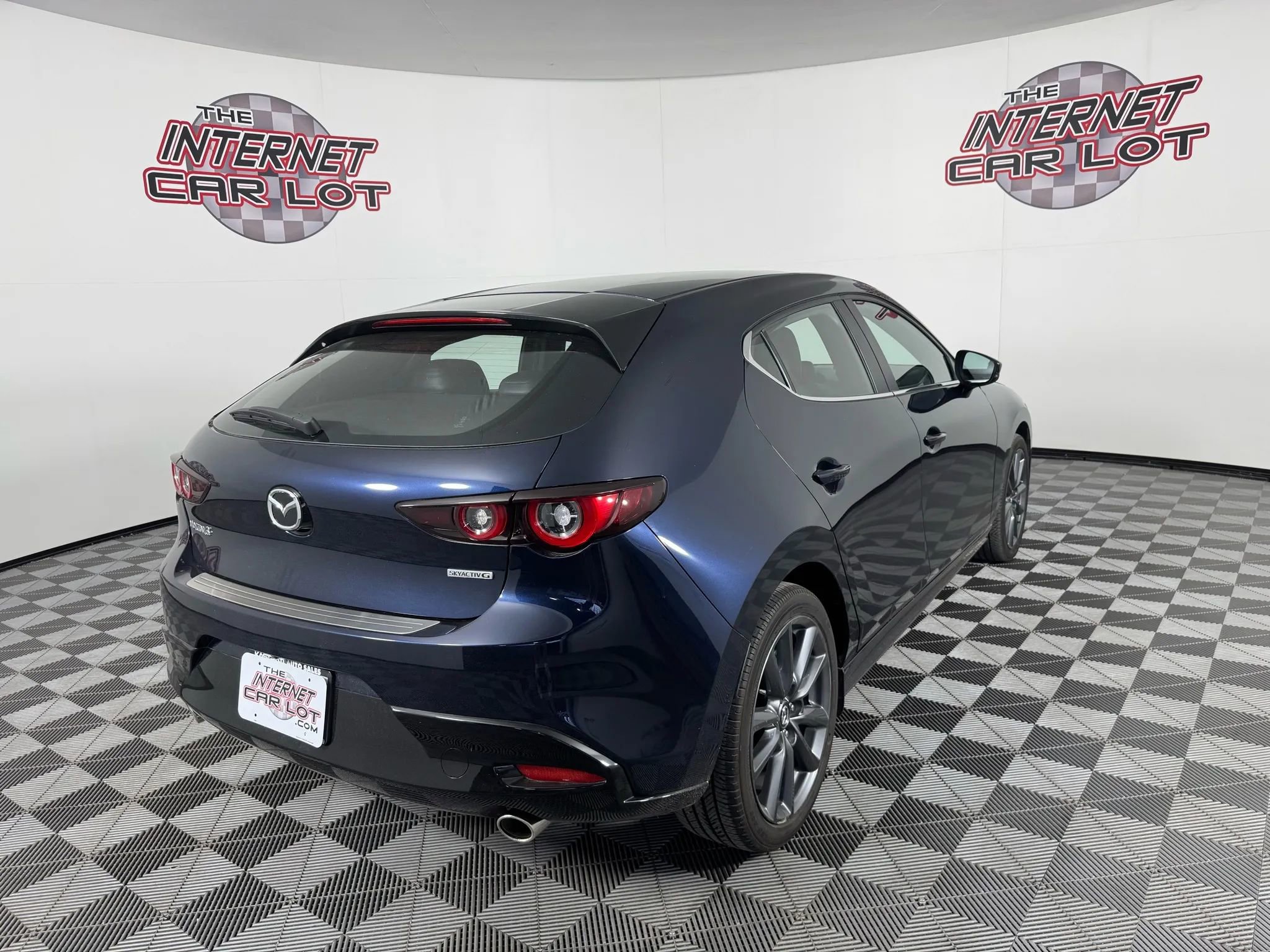 Used 2023 MAZDA MAZDA3 s FWD image 7