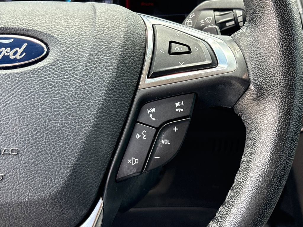 Used 2017 Ford Edge SEL w/ Equipment Group 201A FWD image 20