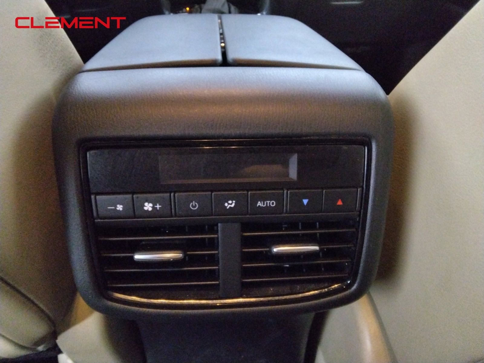 Used 2022 MAZDA CX-9 Touring w/ Touring Premium Package image 30