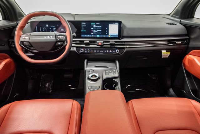 Certified 2026 Kia Sportage SX Prestige AWD/4WD image 28