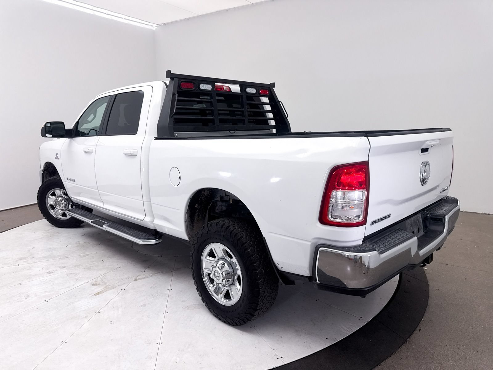 Used 2020 RAM 2500 Big Horn AWD/4WD image 2