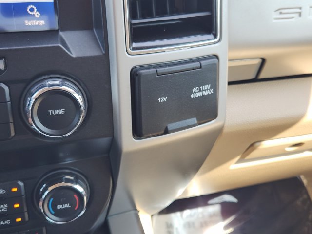 Used 2021 Ford F250 Lariat w/ Lariat Ultimate Package AWD/4WD image 21