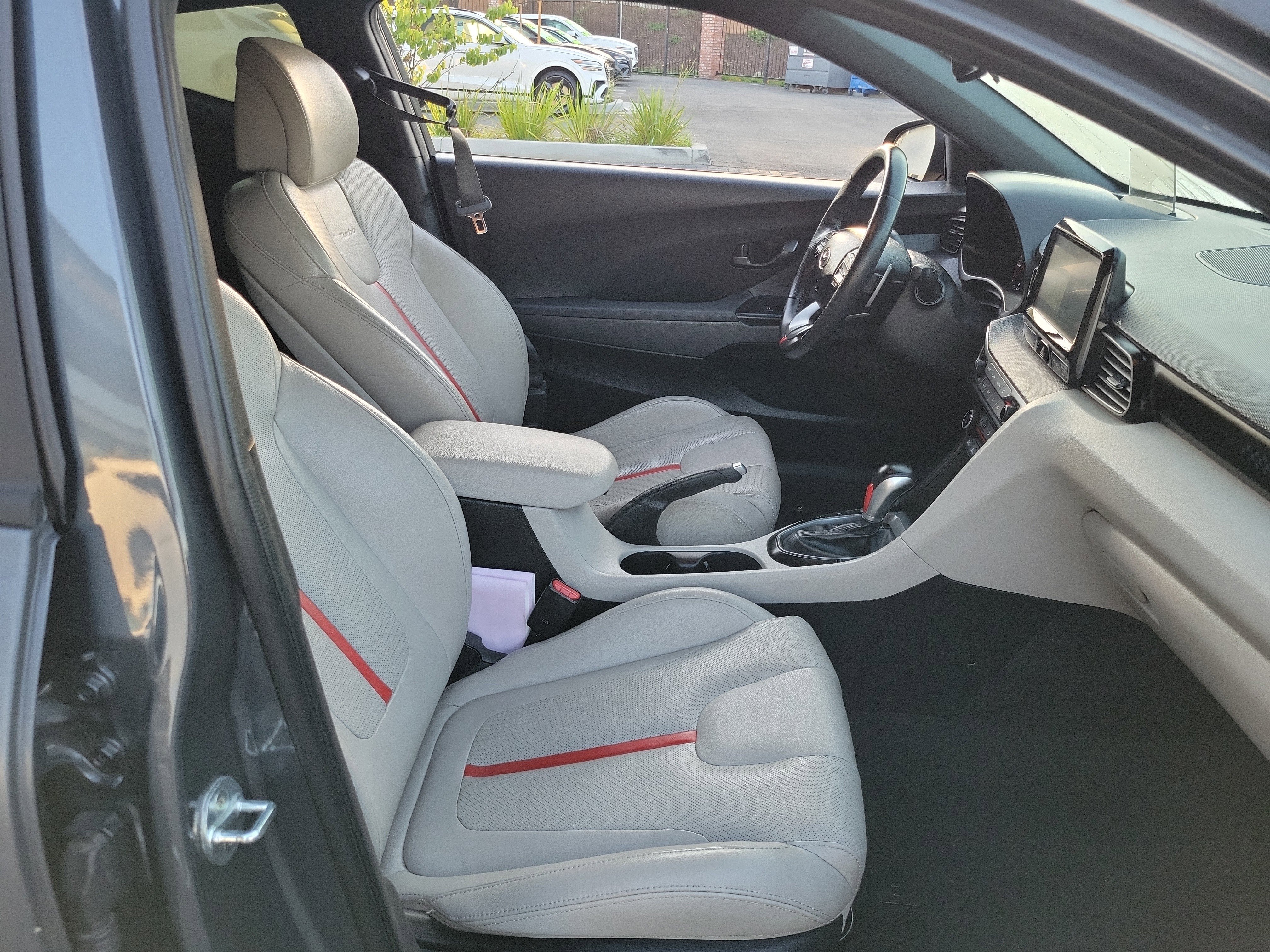 Used 2020 Hyundai Veloster Turbo Ultimate image 17