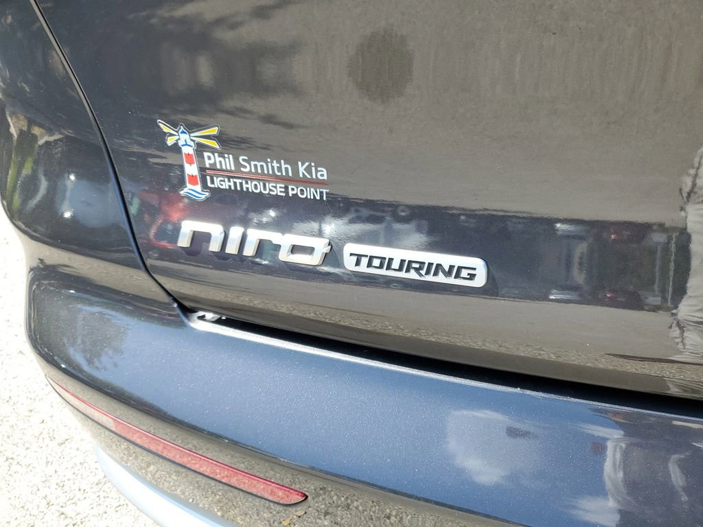 Used 2018 Kia Niro EX w/ Option Group 020 FWD image 8