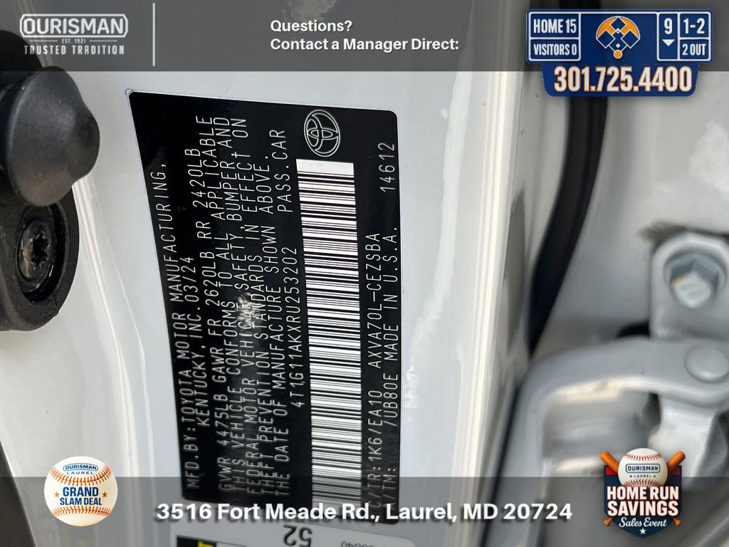 Used 2024 Toyota Camry SE FWD image 29