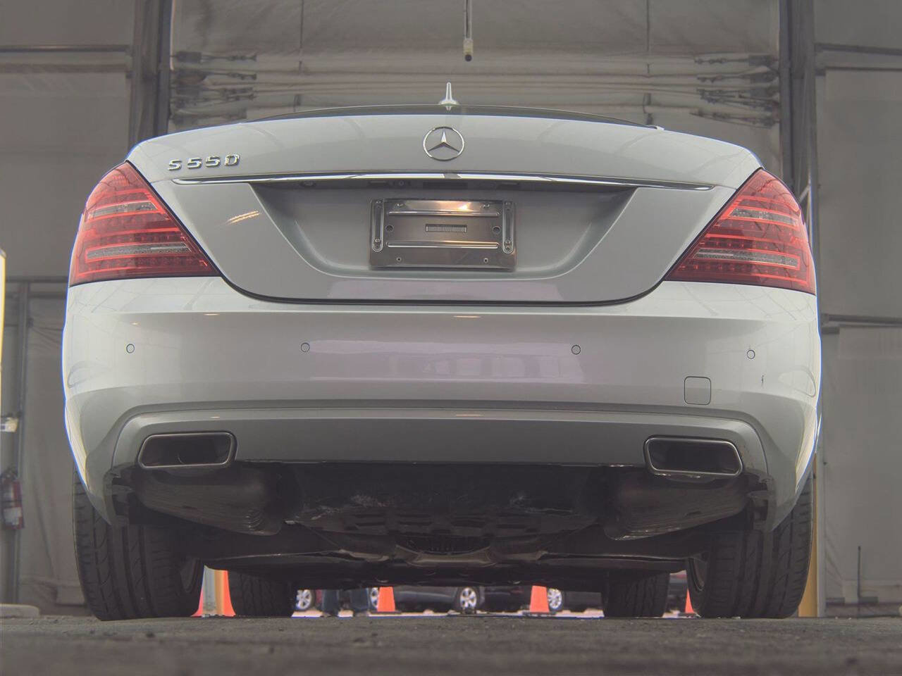 Used 2010 Mercedes-Benz S 550 image 6