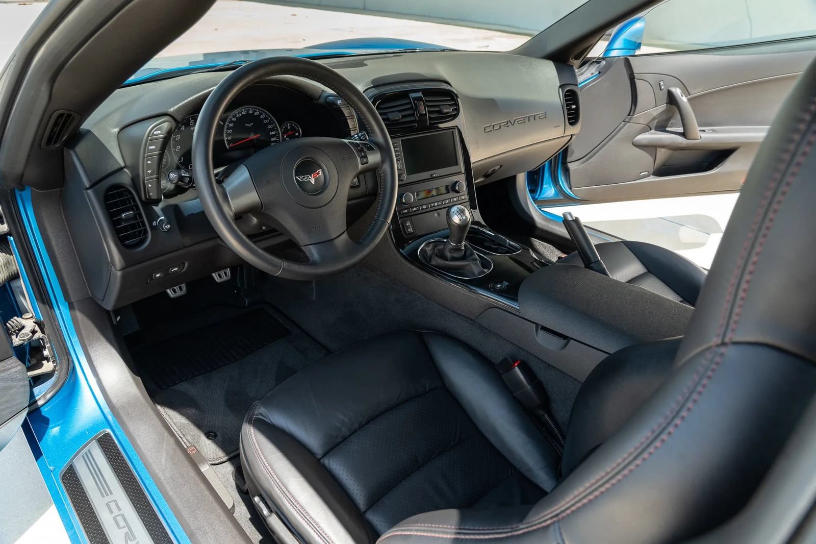 Used 2008 Chevrolet Corvette Z06 w/ Preferred Equipment Group RWD image 84