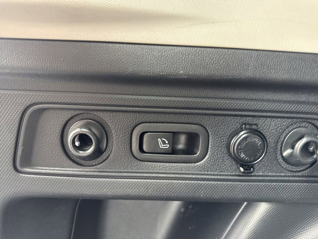 Used 2022 Subaru Forester Limited image 16