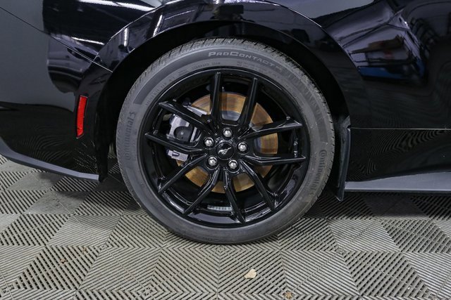 Used 2025 Ford Mustang GT Premium image 15