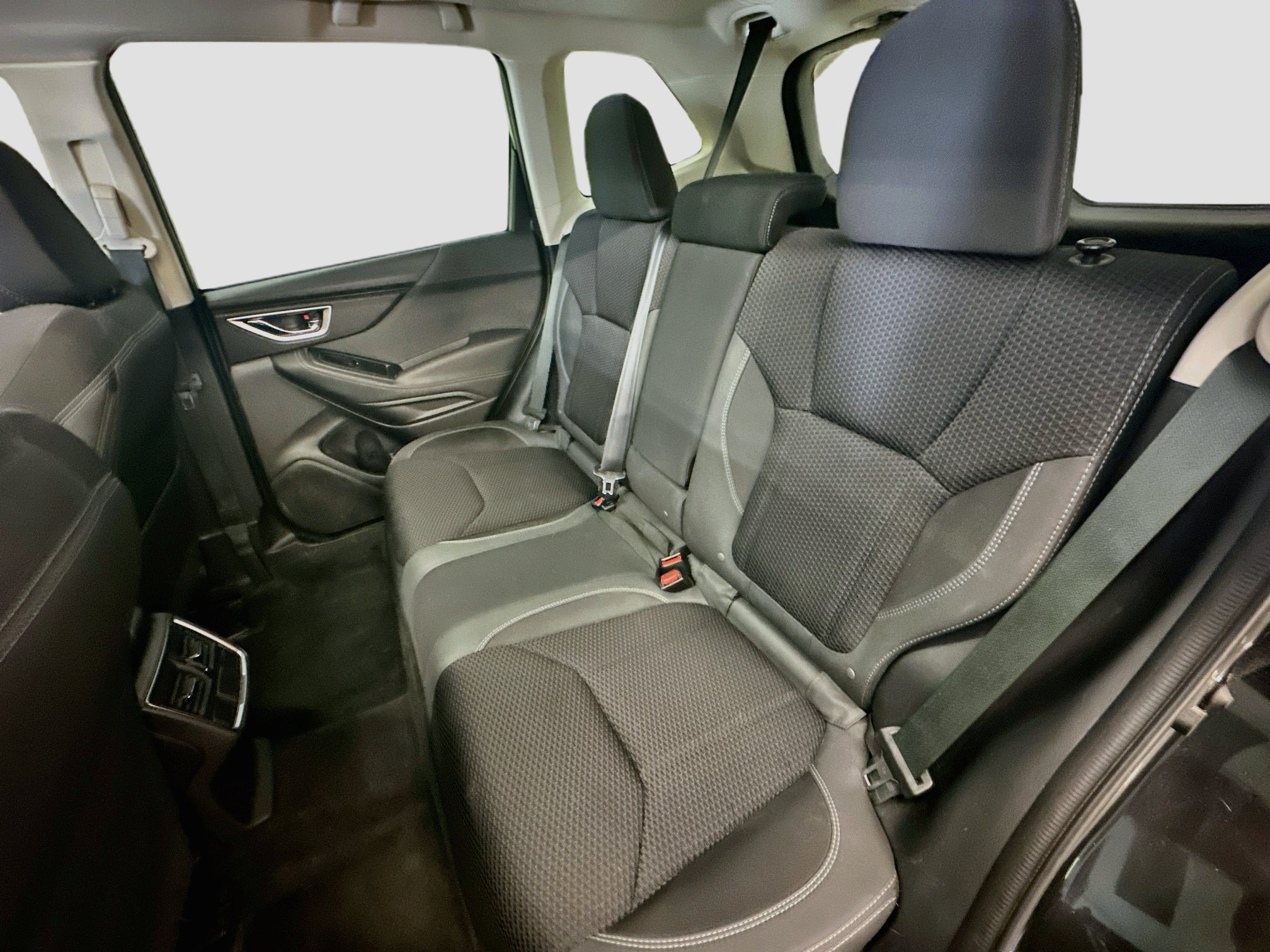 Used 2023 Subaru Forester Premium AWD/4WD image 29