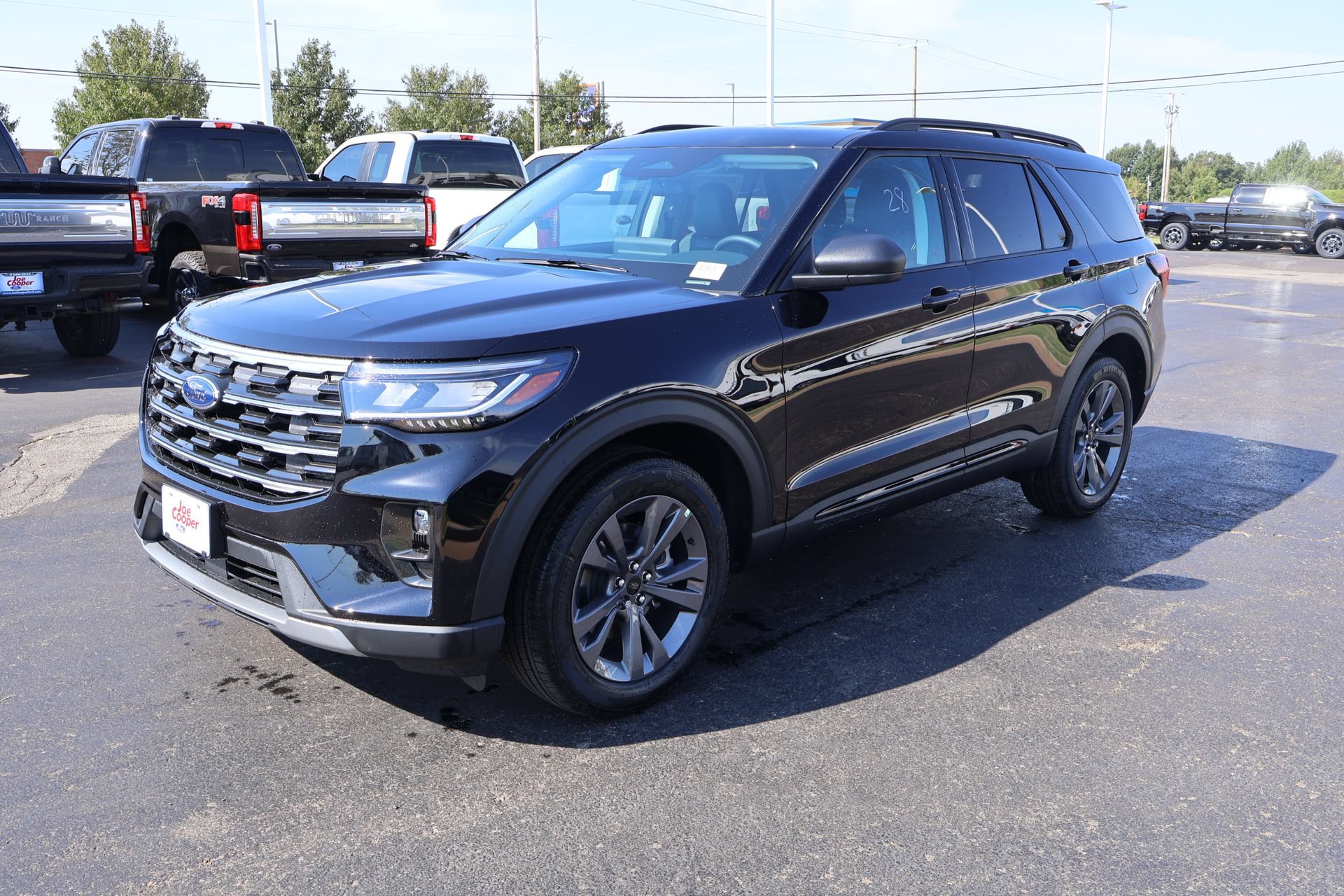 New 2026 Ford Explorer Active w/ Active Comfort Package AWD/4WD image 11