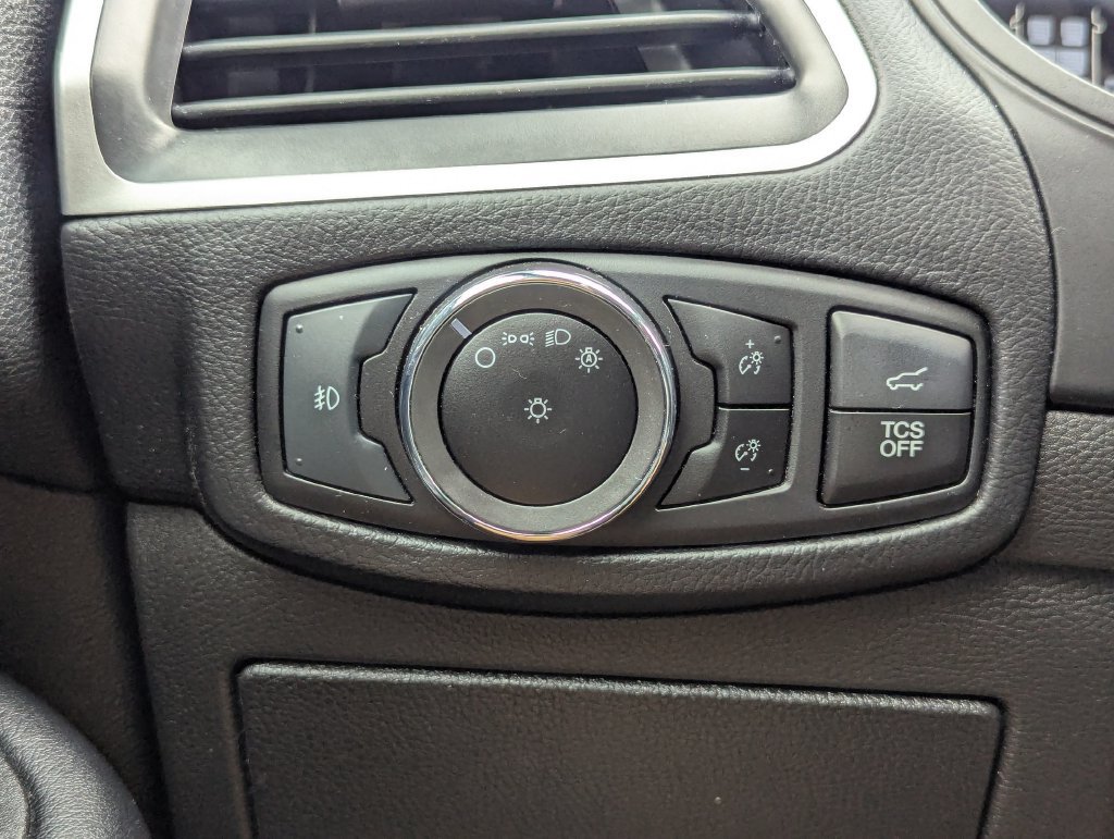 Used 2023 Ford Edge ST-Line AWD/4WD image 13