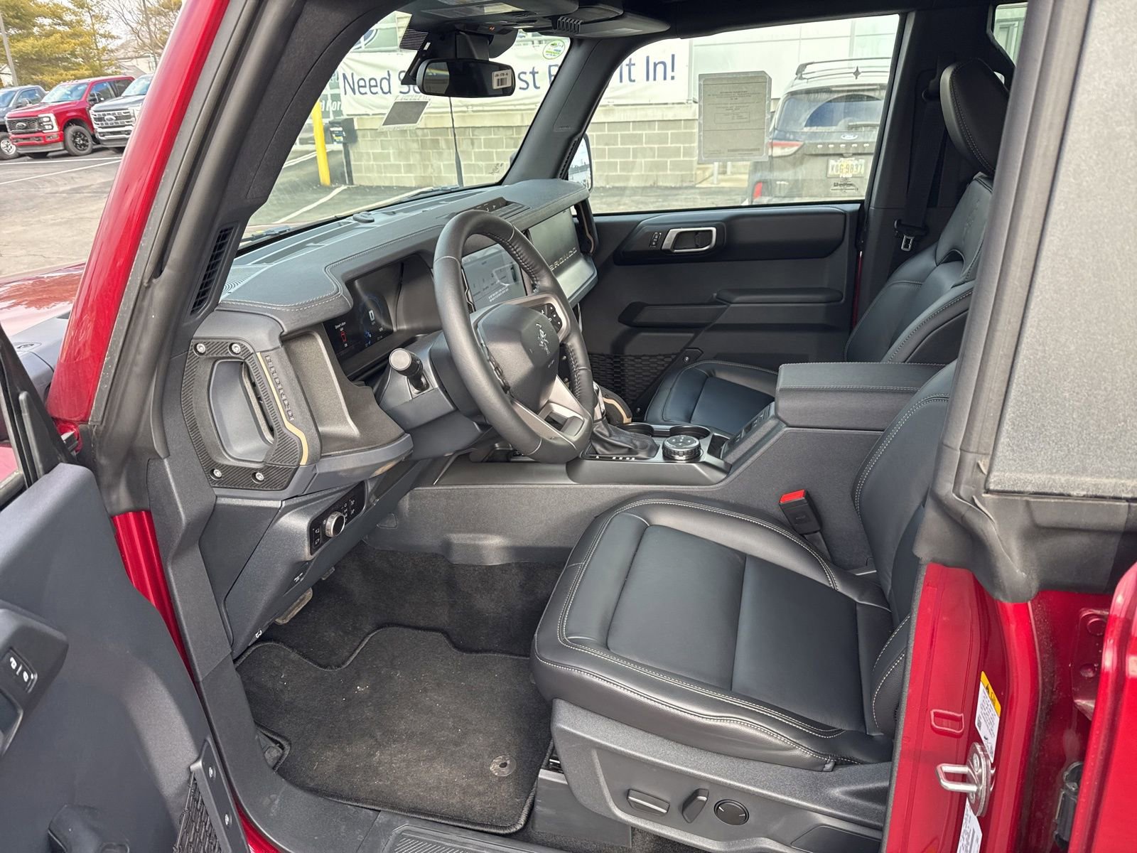 New 2025 Ford Bronco Badlands AWD/4WD image 19