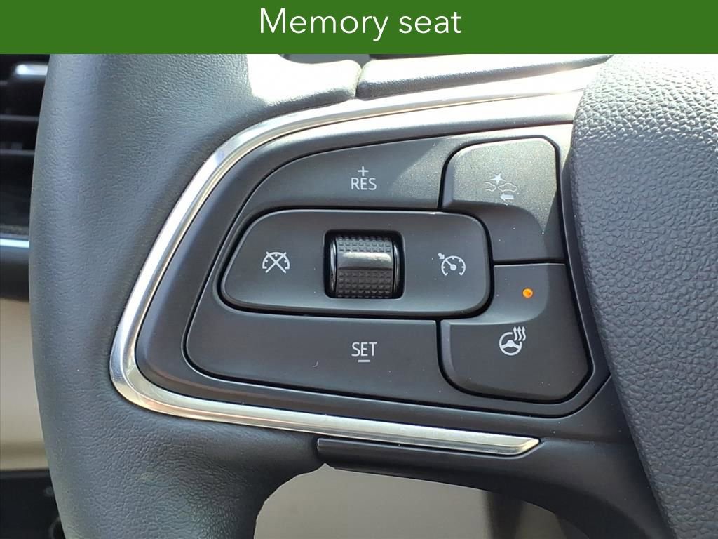 Certified 2023 Buick Envision Essence AWD/4WD image 31