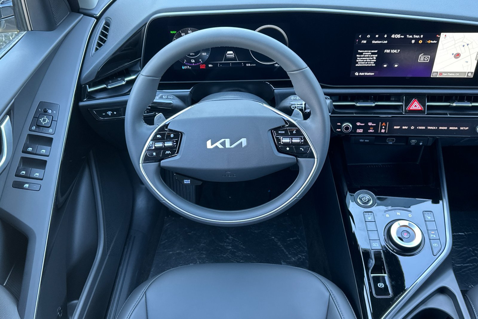 New 2026 Kia Niro Wind FWD image 14