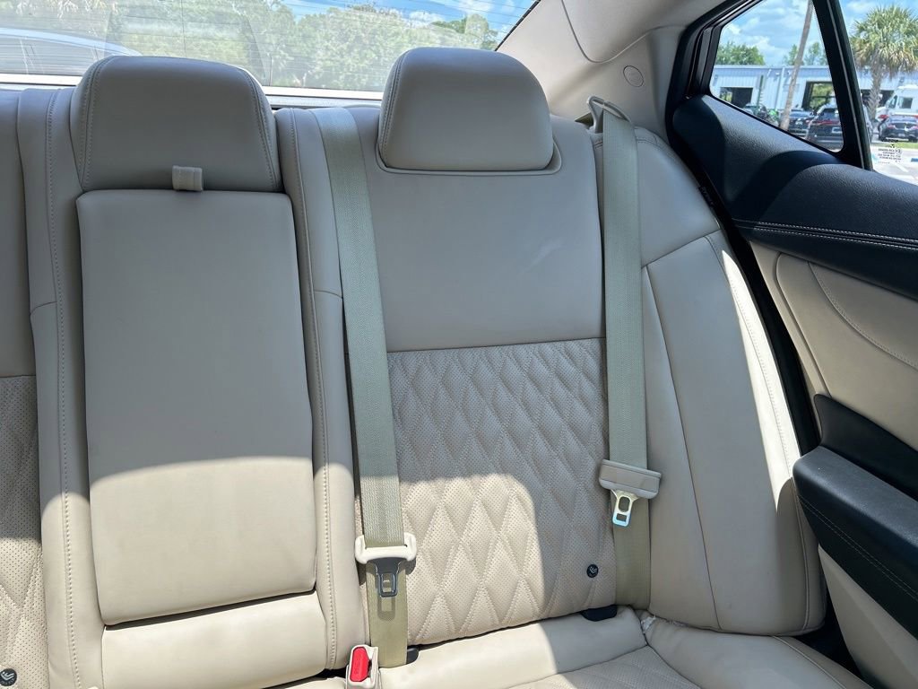 Certified 2023 Nissan Maxima Platinum w/ Sport Mat Group FWD image 16