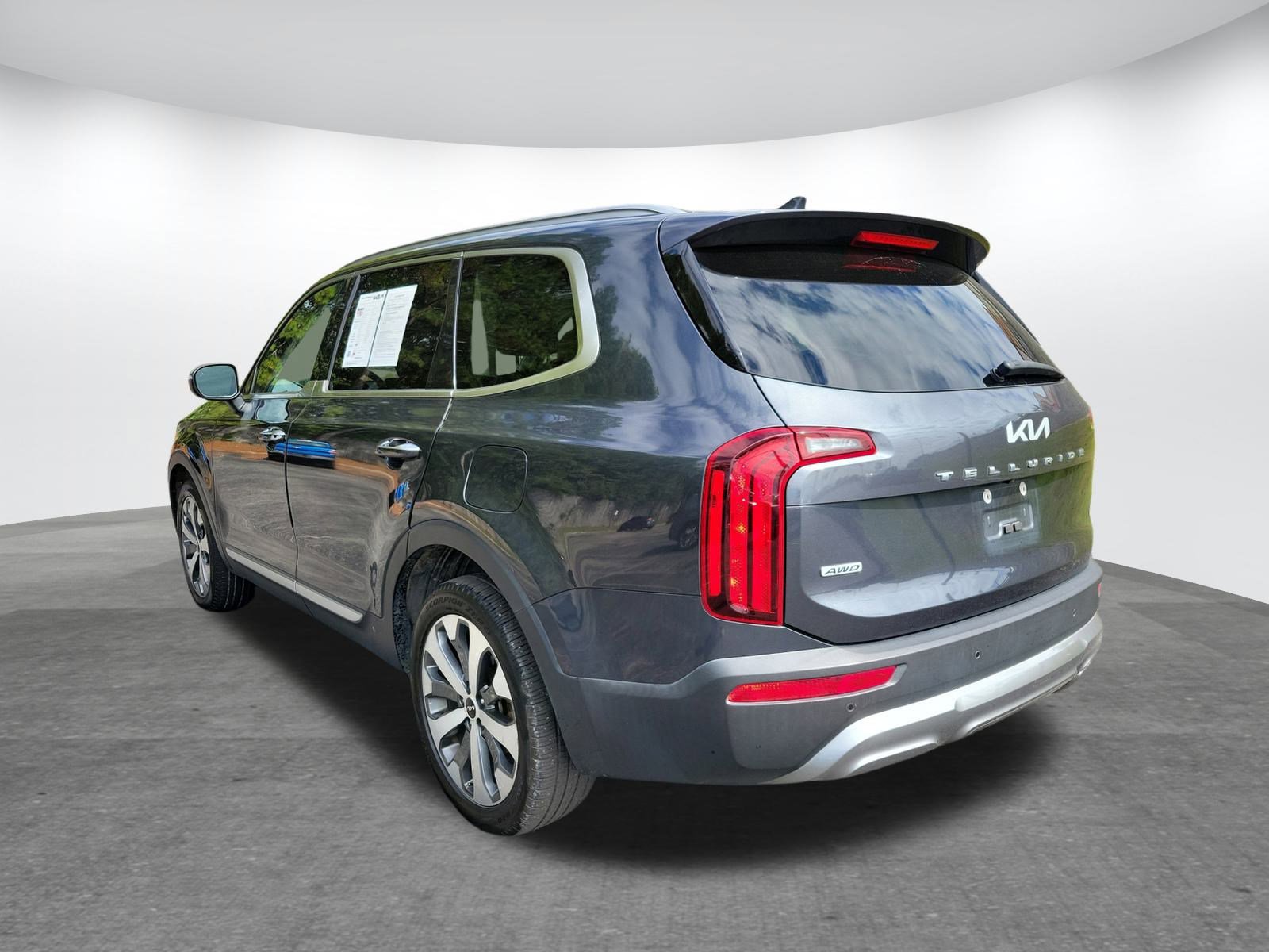 Used 2022 Kia Telluride S image 25