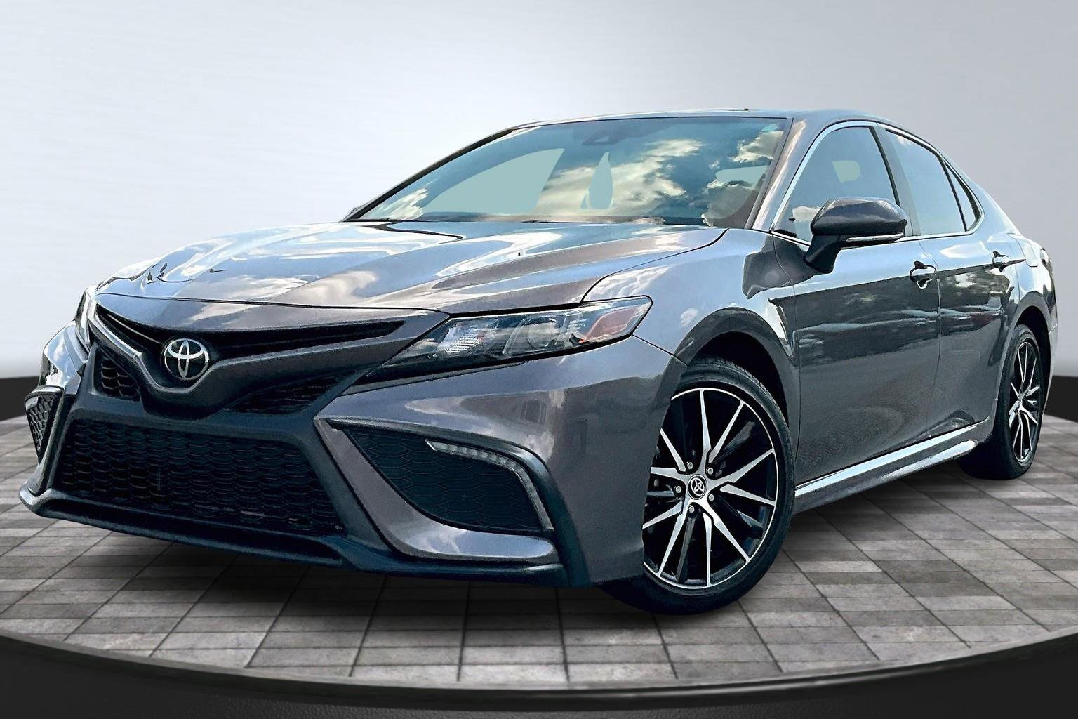 Used 2024 Toyota Camry SE