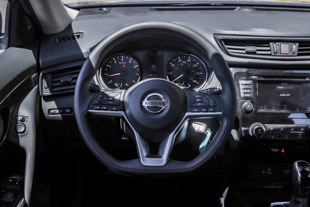 Used 2019 Nissan Rogue S AWD/4WD image 26
