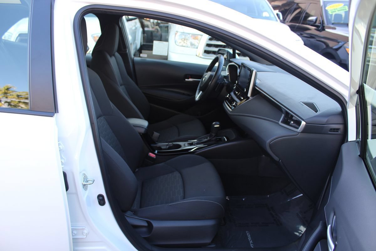 Used 2022 Toyota Corolla SE w/ Carpet Mat Package (TMS) FWD image 22