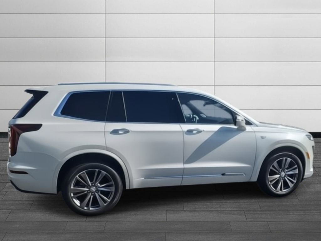 New 2025 Cadillac XT6 Premium Luxury w/ Platinum Package FWD image 6