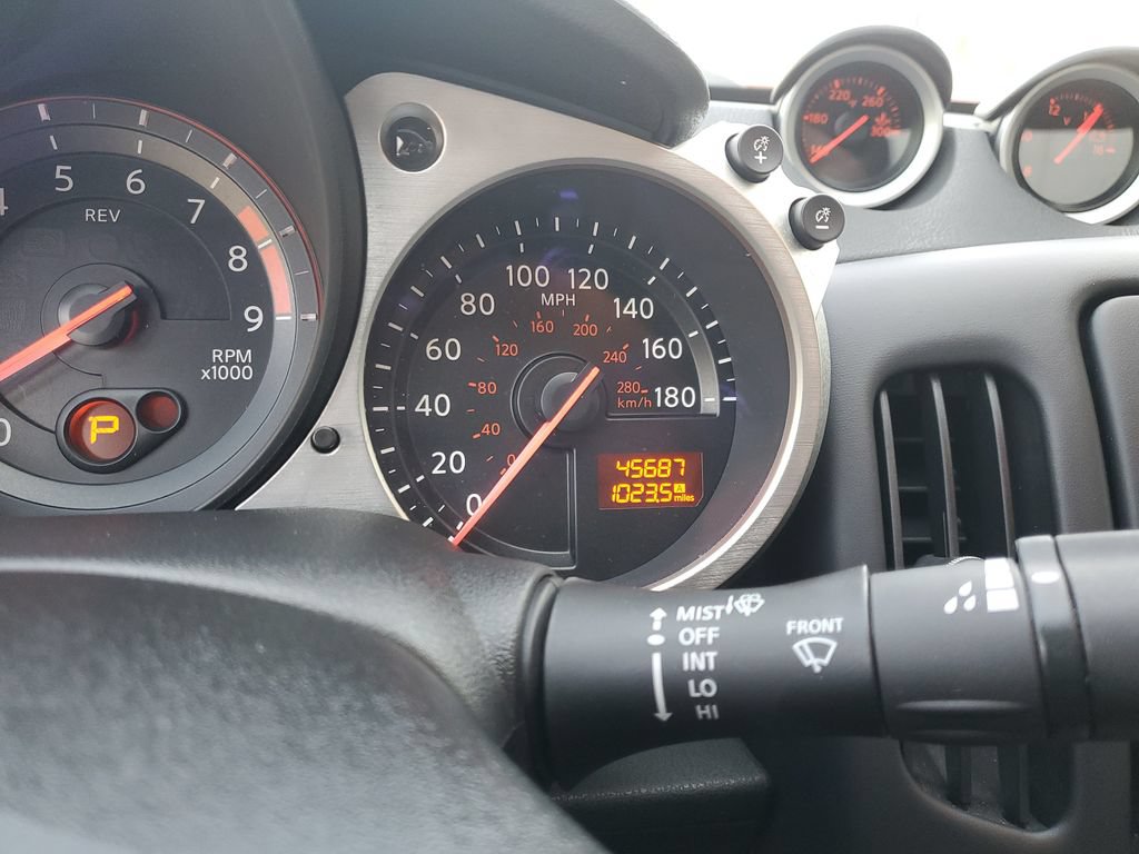 Certified 2020 Nissan 370Z Coupe RWD image 26