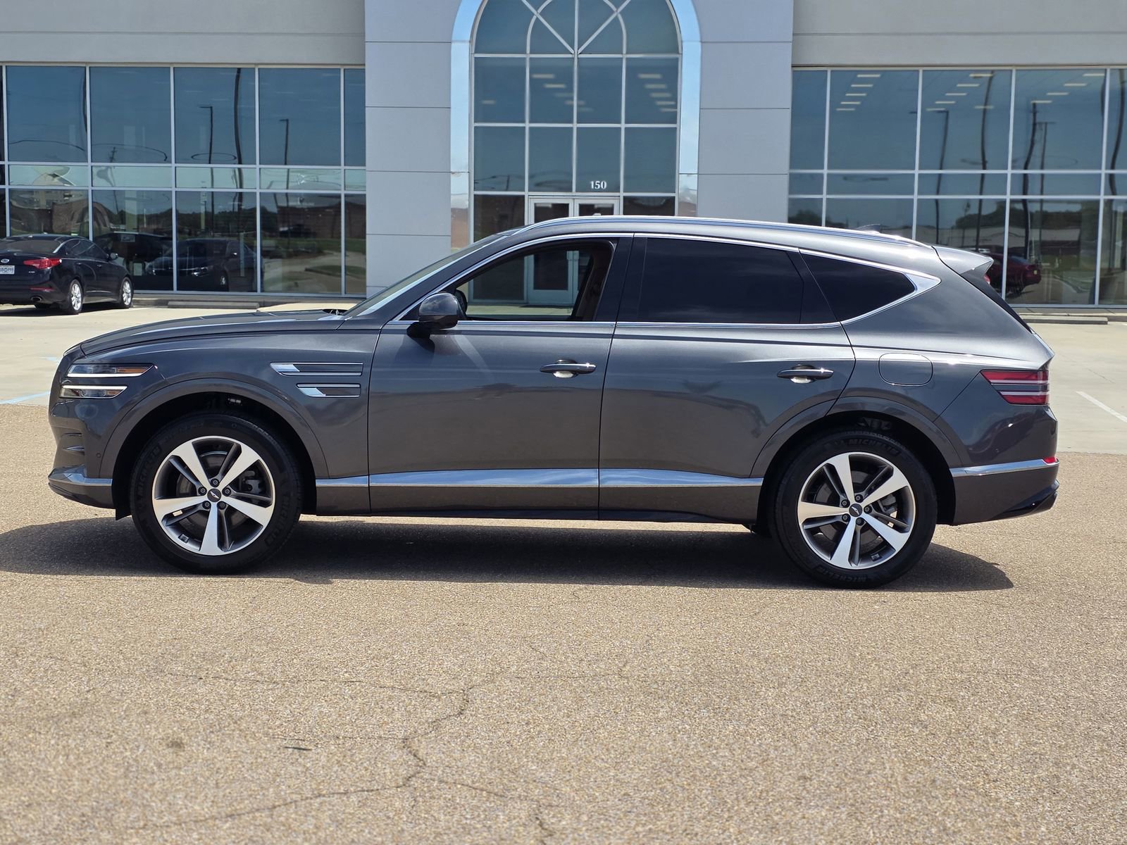 Used 2021 Genesis GV80 2.5T w/ Advanced Package 02 image 4