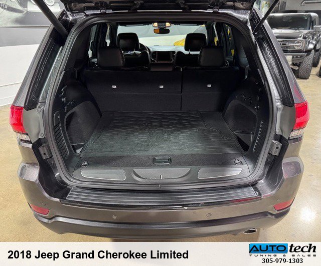 Used 2018 Jeep Grand Cherokee Limited image 15