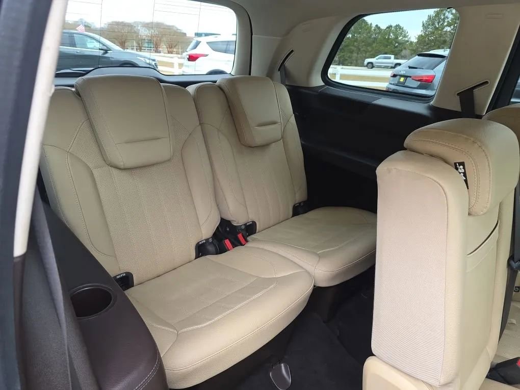 Used 2017 Mercedes-Benz GLS 450 4MATIC image 51