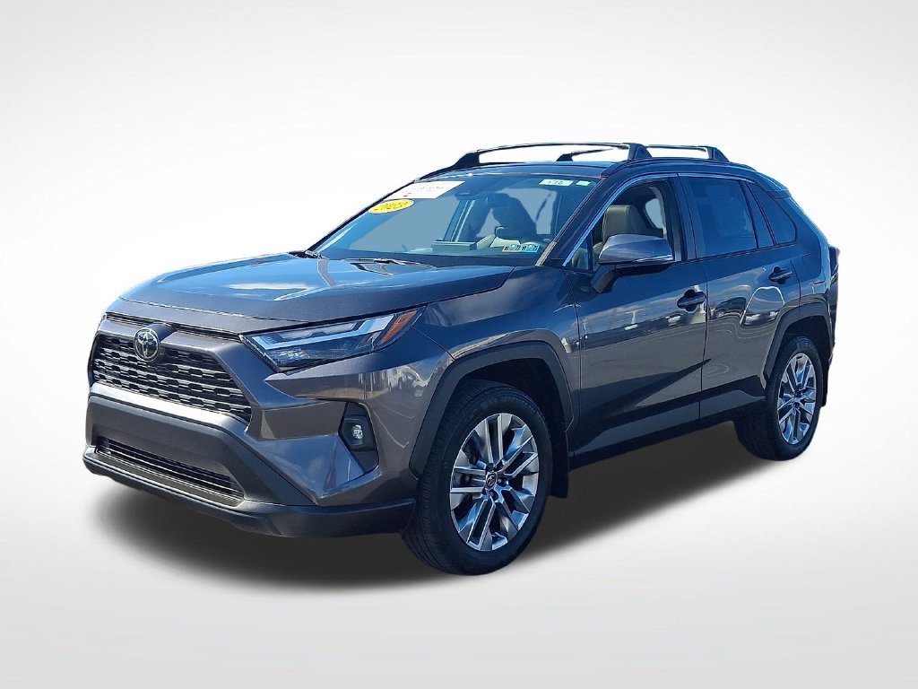 Used 2023 Toyota RAV4 XLE Premium AWD/4WD image 3
