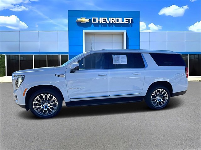 Used 2025 GMC Yukon XL Denali image 6