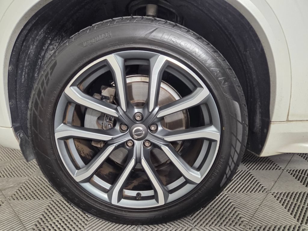 Used 2019 Volvo XC90 T6 Momentum w/ Protection Package Premier AWD/4WD image 8