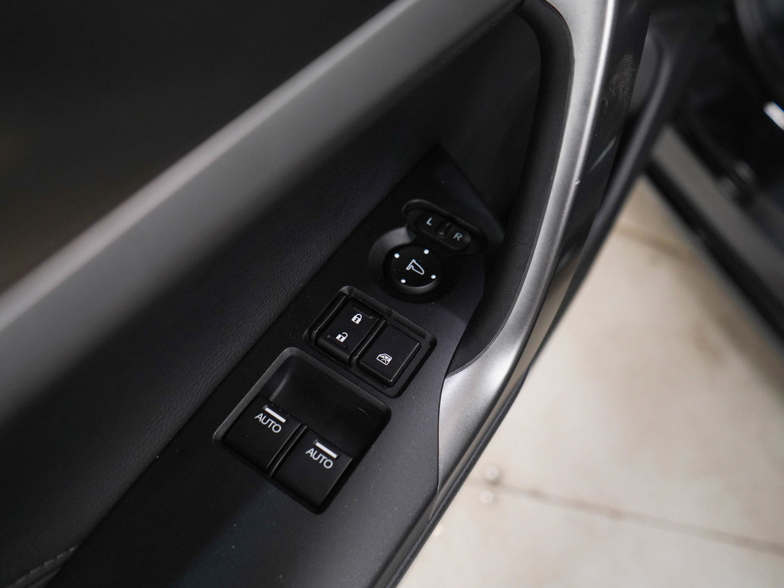 Used 2016 Honda Accord EX-L image 18