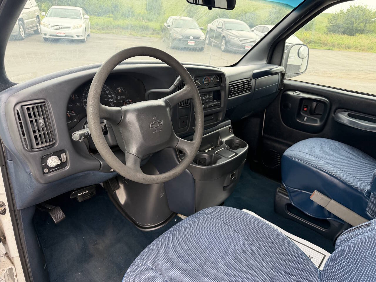 Used 2000 Chevrolet Express 3500 Extended Passenger w/ Preferred Equipment Group RWD image 13
