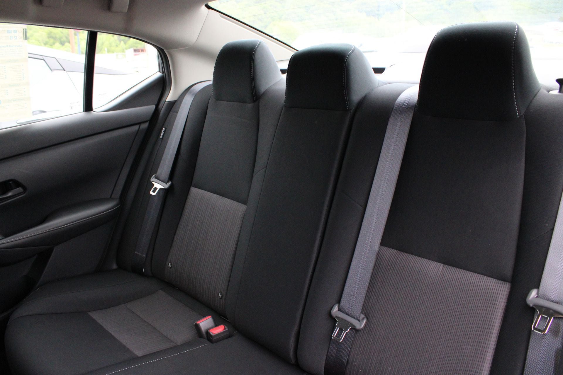 Used 2024 Nissan Sentra SV FWD image 17