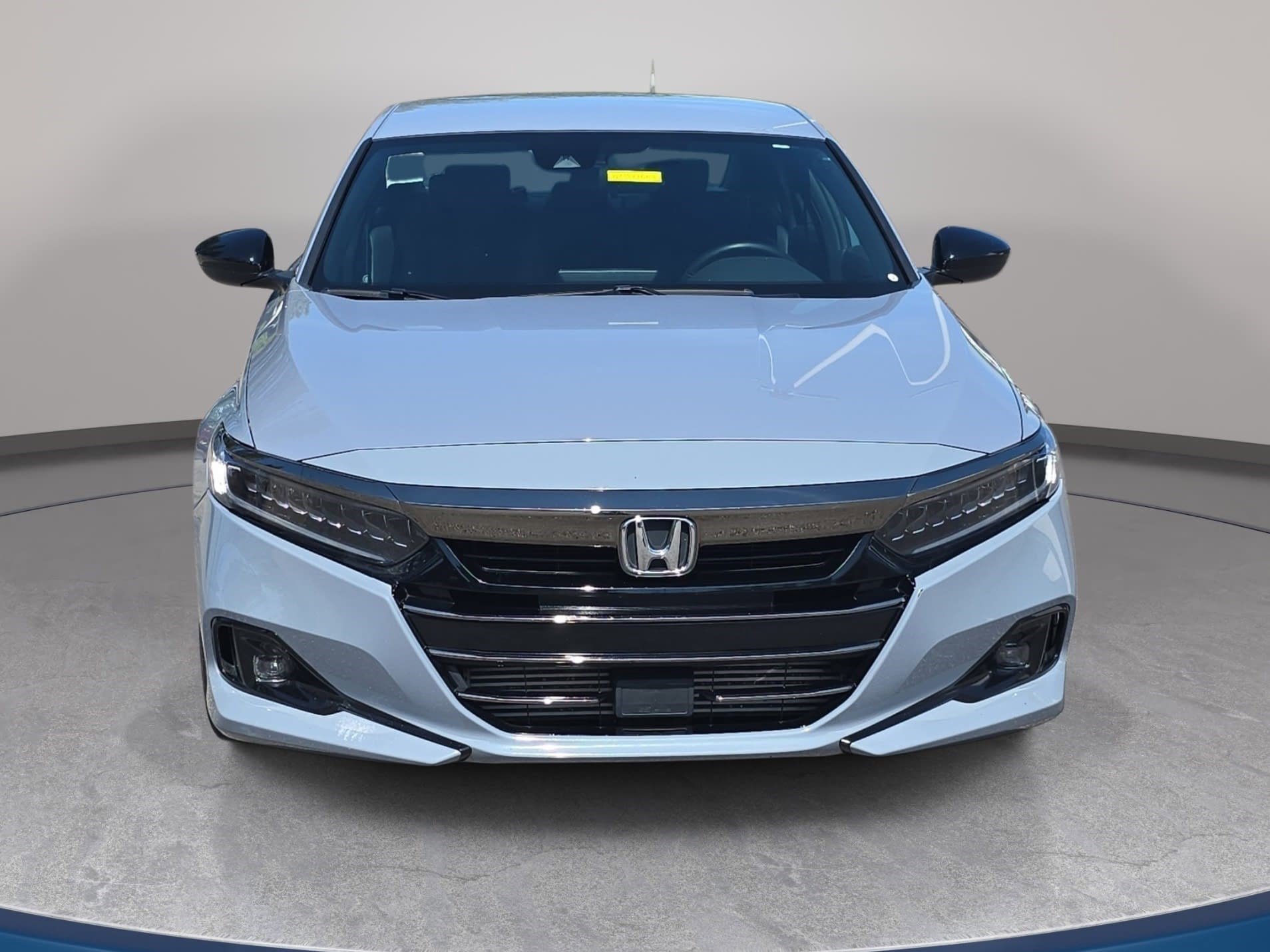 Used 2022 Honda Accord Sport image 2