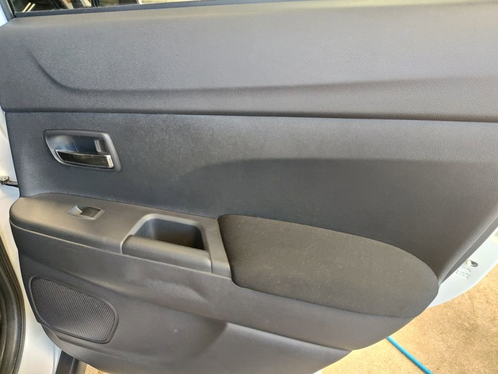 Used 2020 Mitsubishi Outlander Sport AWD image 31