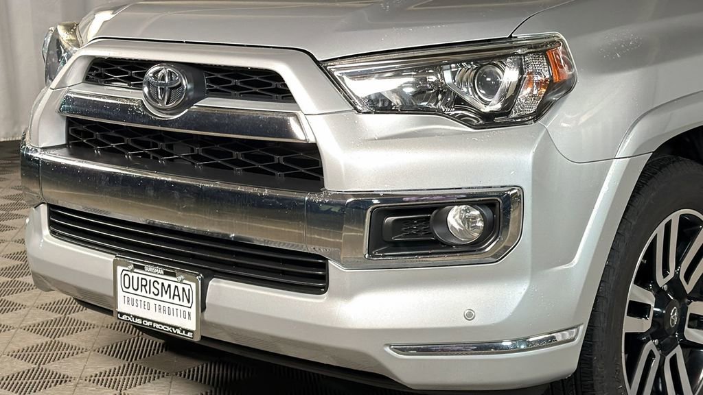 Used 2018 Toyota 4Runner Limited image 3