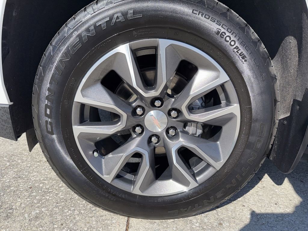 Used 2023 Chevrolet Tahoe LS image 39