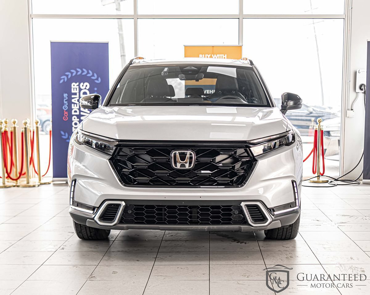 Used 2023 Honda CR-V Sport Touring image 2
