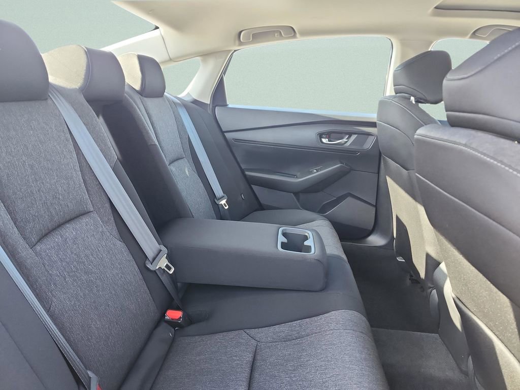 Used 2023 Honda Accord EX image 31