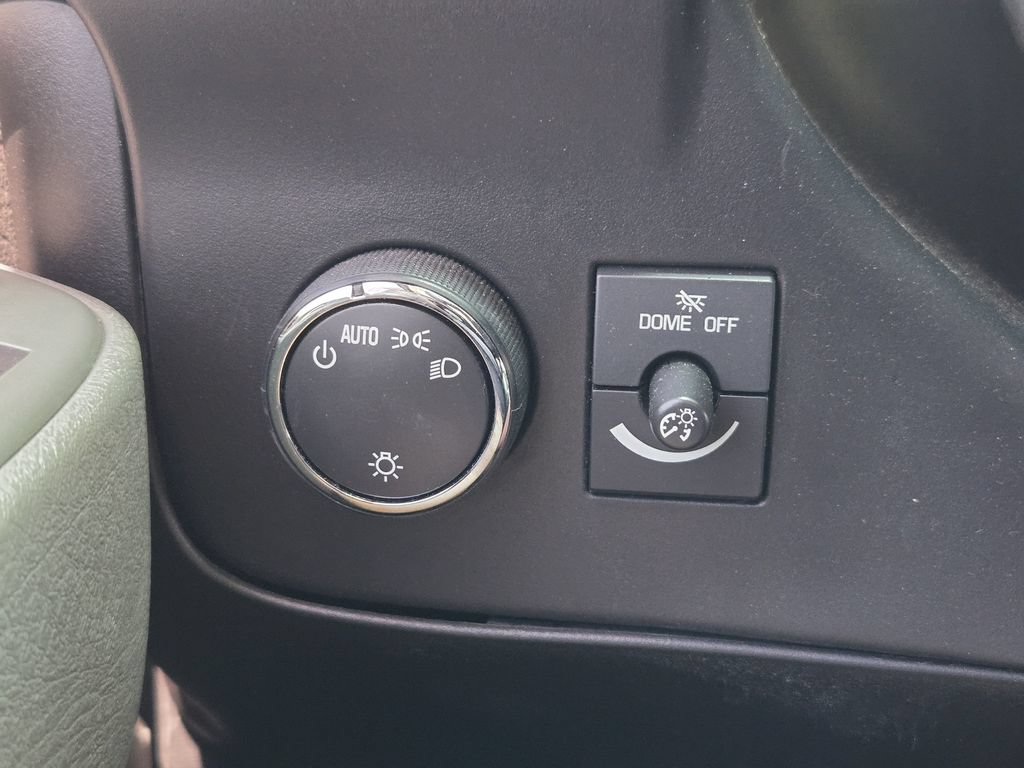Used 2020 Chevrolet Express 2500 RWD image 24